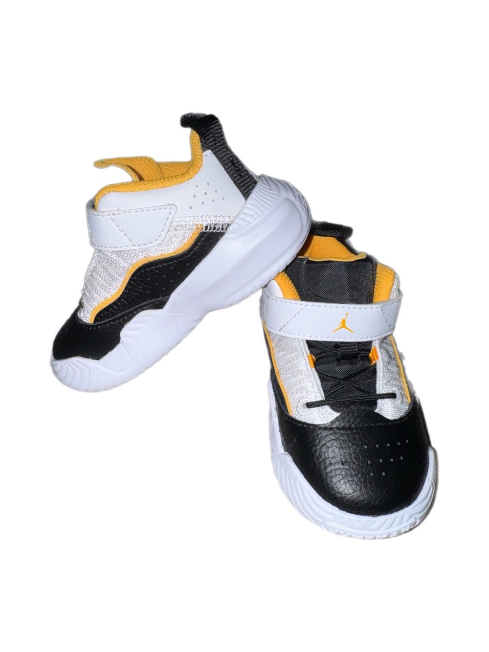 Toddler air Jordan White taxi Athletic Sneakers size 6c